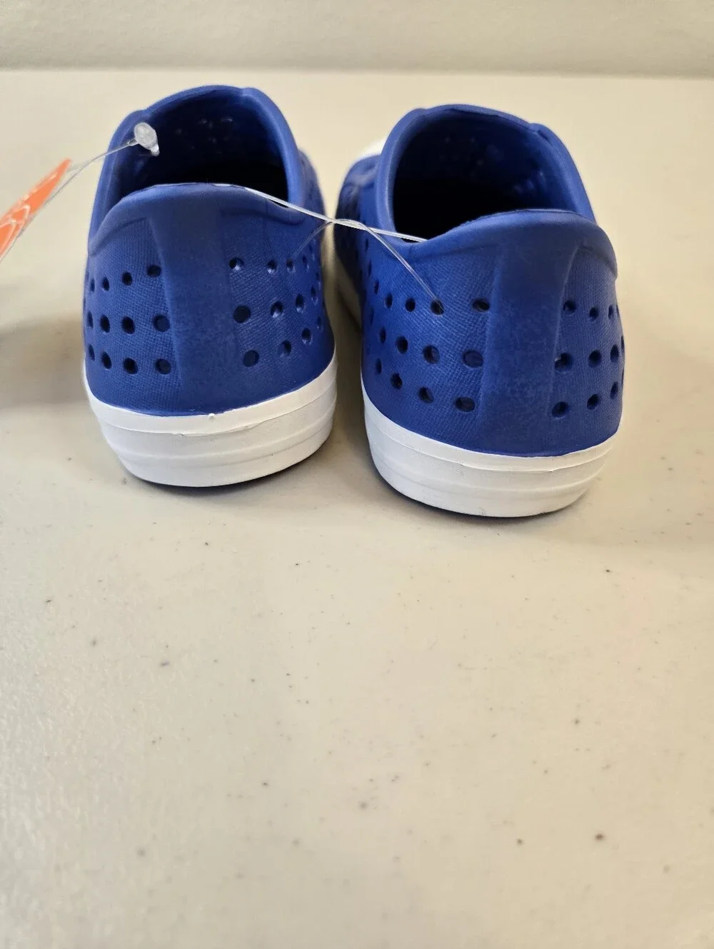 NWT Wonder Nation Kids Blue Slip-On Shoes with White Toe Cap Size 5-6